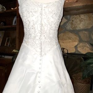 Allure Bridals Wedding Dress Size 10